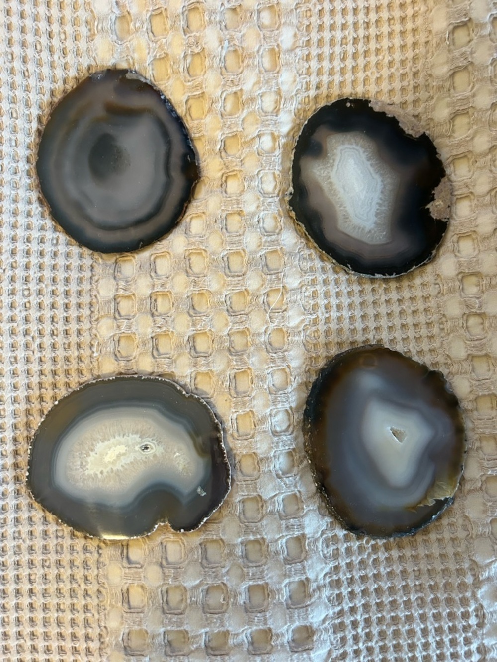 Natural Agate Geode Slice Coaster Set - Neutral Tones